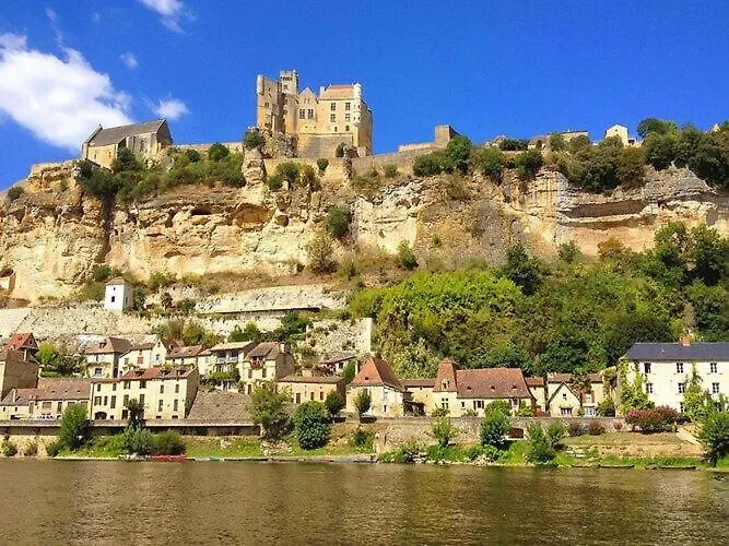 Hébergement de vacances Luxury Near The Cute Towns Of Sarlat And Rocamadour Lanzac