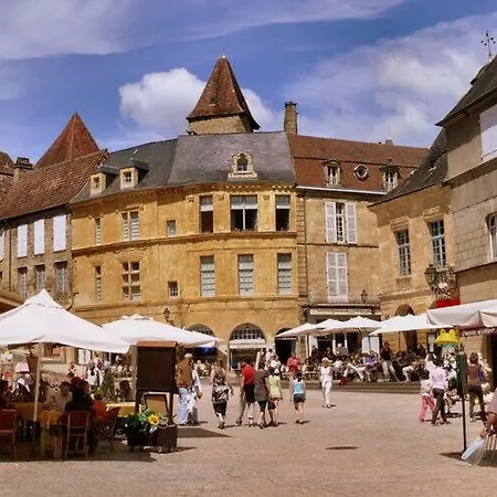 Luxury Near The Cute Towns Of Sarlat And Rocamadour *