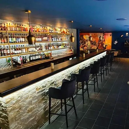 Luxury Near The Cute Towns Of Sarlat And Rocamadour Lanzac